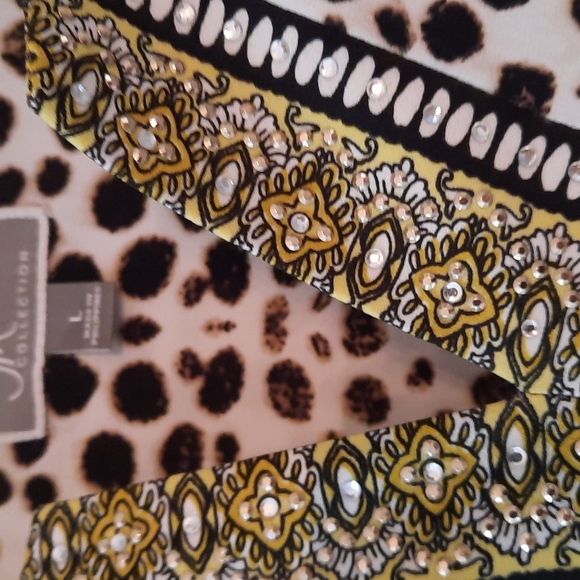 JM Collection L - Picture 2 of 3